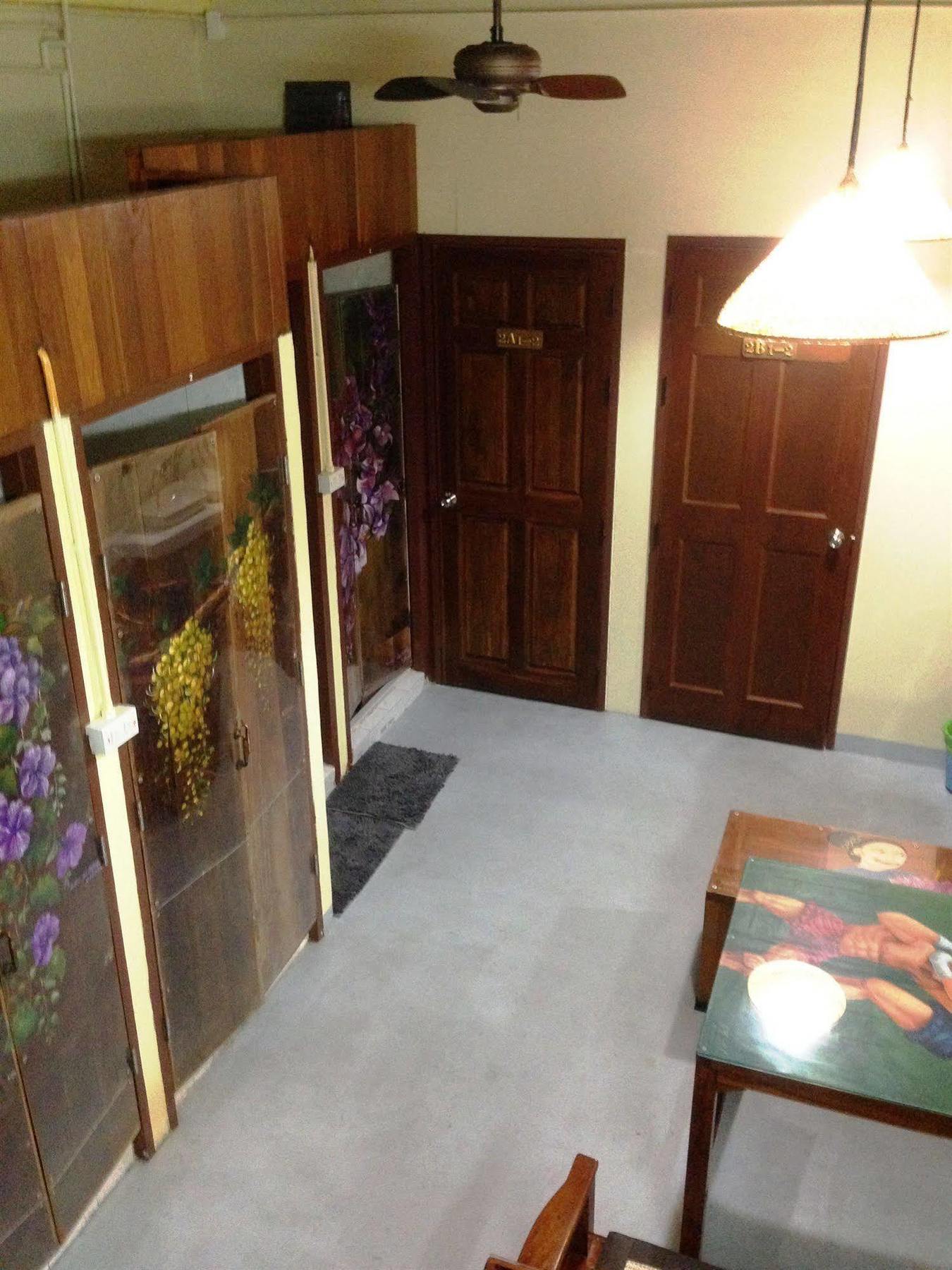 Baan Bovorn Pansiyon Bangkok Dış mekan fotoğraf